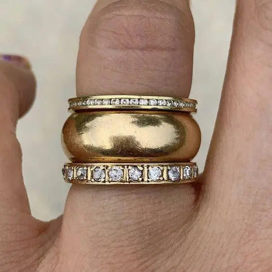 Set di anelli in oro Dicker con zirconi vintage
