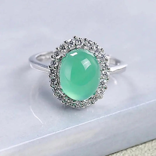 Anello con pietra smeraldo vintage in argento