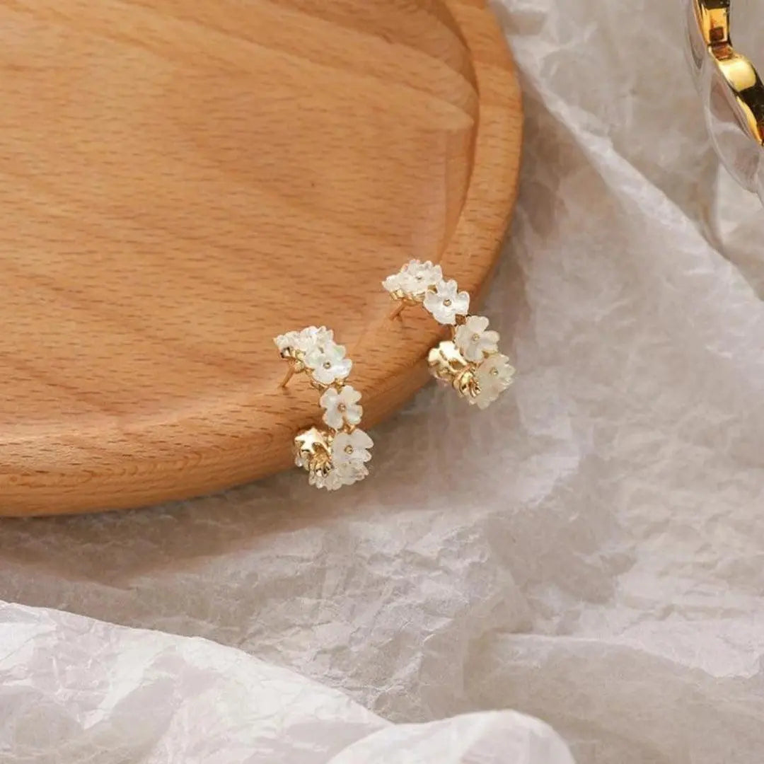 Orecchini di Margherita di Lusso in Oro