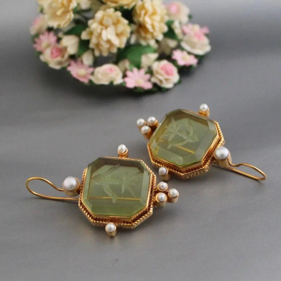 Orecchini Vintage Verdi e di Perle
