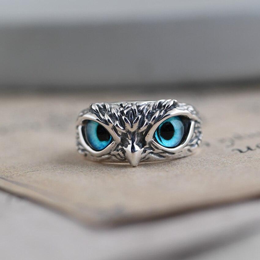 Anello regolabile con civetta fortunata in argento e opale
