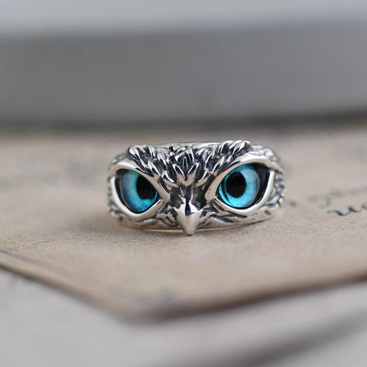 Anello regolabile con civetta fortunata in argento e opale