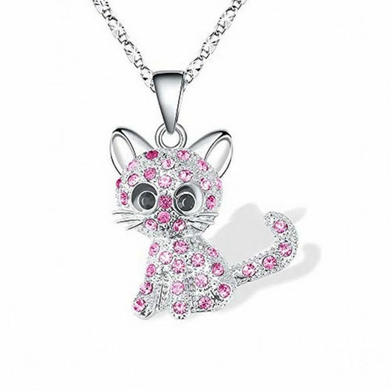 Collana in argento con ciondolo a forma di gatto e pietre in zirconia colorata