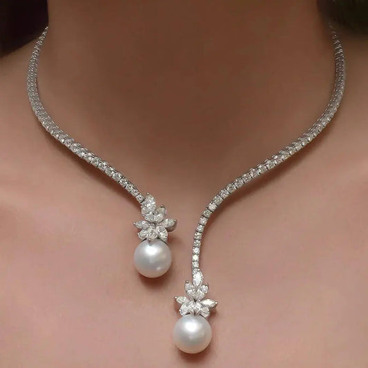 Collana lucida ed elegante con perle in argento sterling