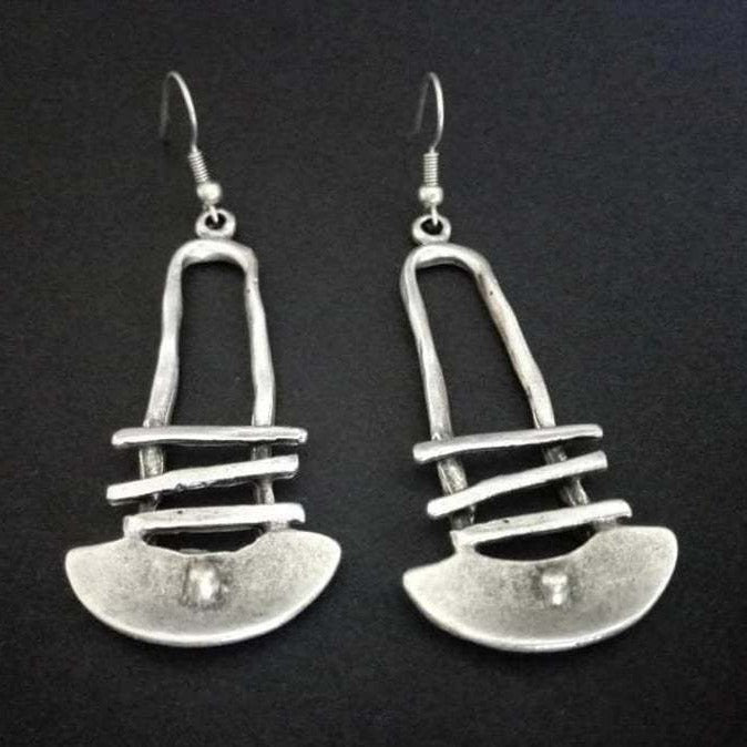 Orecchini geometrici con forma speciale