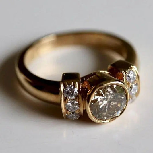 Anello vintage lucido dorato forgiato