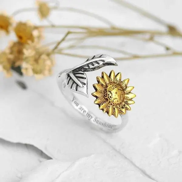 Anello regolabile con girasole in oro