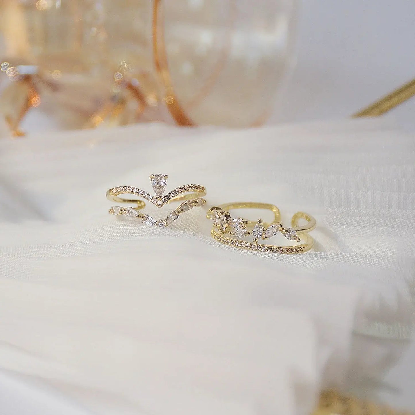 Anello in zirconia regolabile in oro
