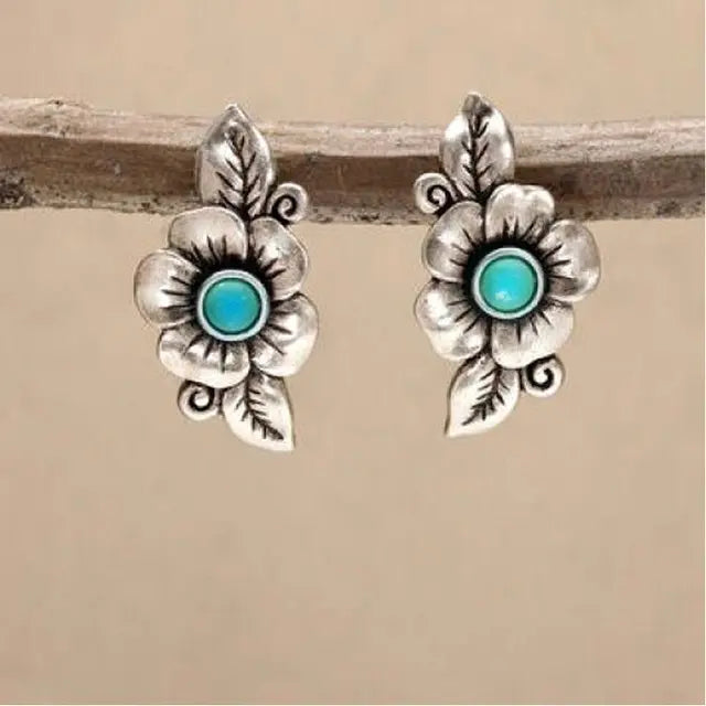 Orecchini boho con fiore in opale blu in argento sterling