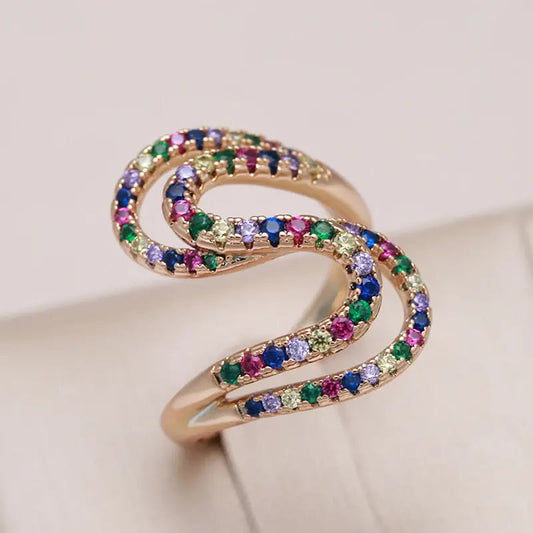 Anello elegante realizzato con zirconia colorata