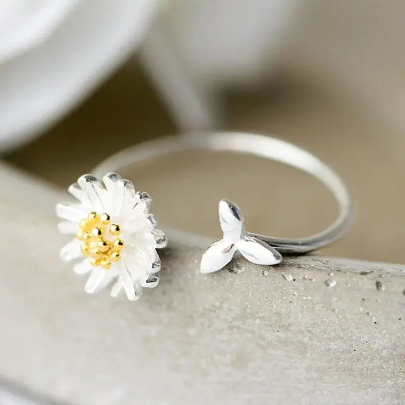 Anello con Margherita in Argento