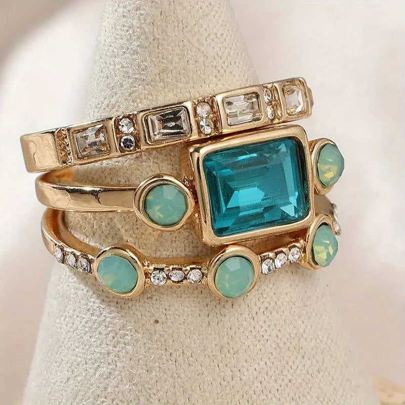 Set di anelli con cristallo blu vintage