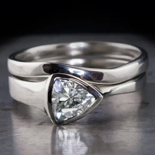 Anello impilato in argento con zirconia vintage