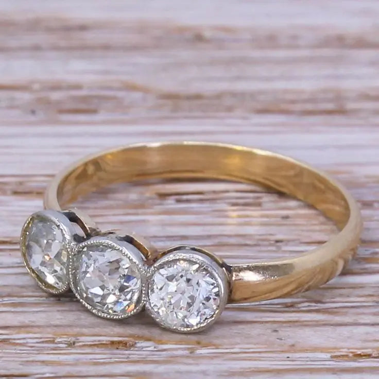 Anello Vintage Tre Vetro in Oro