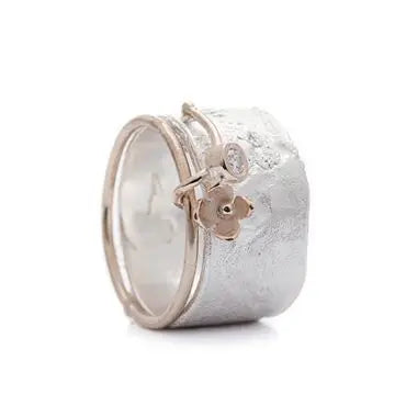 Anello Vintage Rosa Argento con Fiore