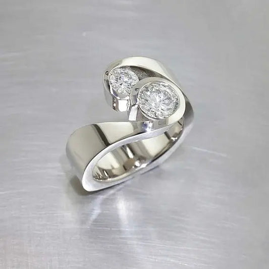Anello Aperto Vintage in Argento con Zirconia