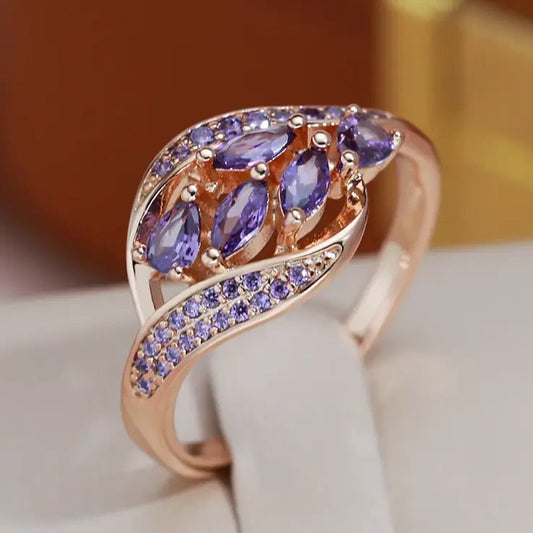 Anello elegante viola