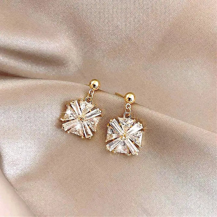 Orecchini di Zirconia Cubica di Lusso in Oro