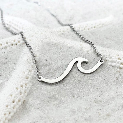 Collana con onda marina in argento