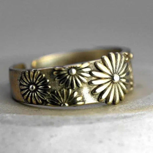 Anello con Margherita d'Oro