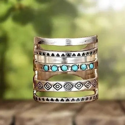 Anello con intagliato Bohème con Turchese scolpito