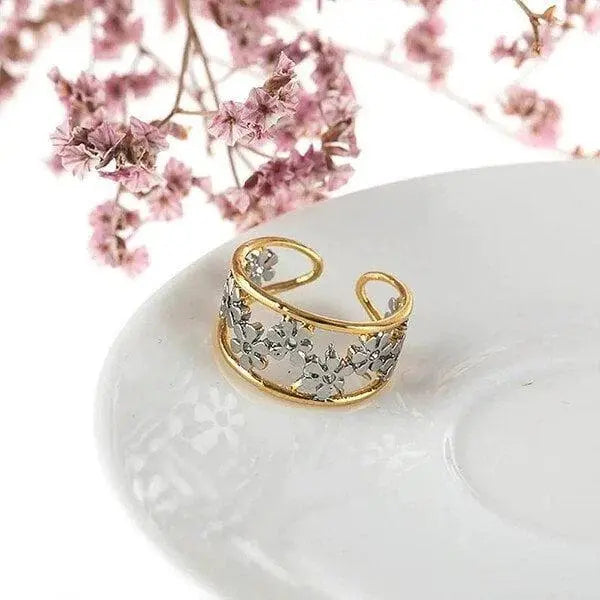 Anello Daisy vuota irregolare