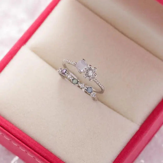 Anello regolabile in argento e pietra di luna