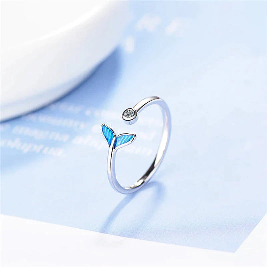 Anello a Coda di Balena in Argento e Zirconia