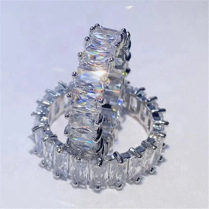 Anello di zircone di lusso in oro e argento