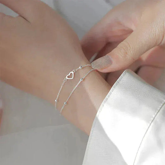 Bracciale regolabile a forma di cuore in argento