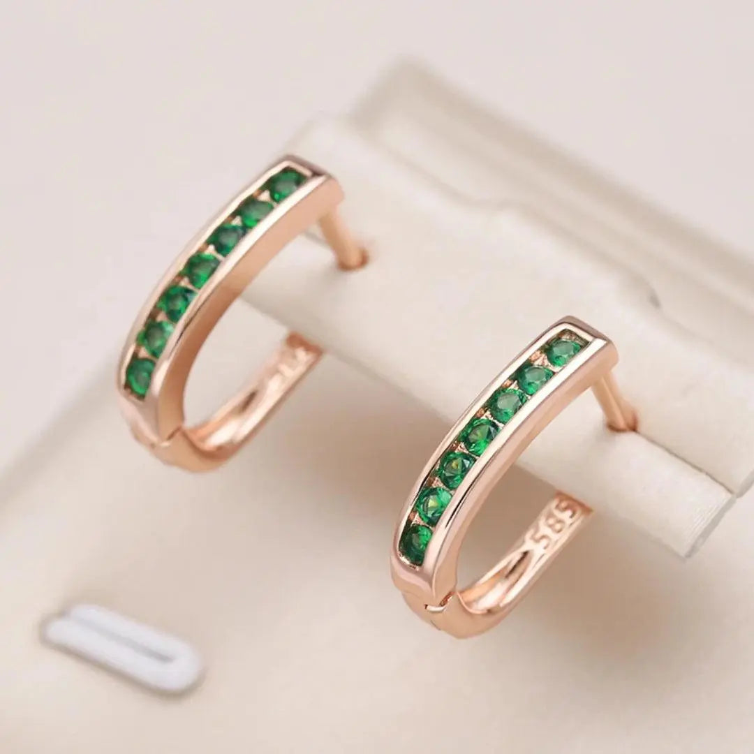 Orecchini in oro con diamanti smeraldo