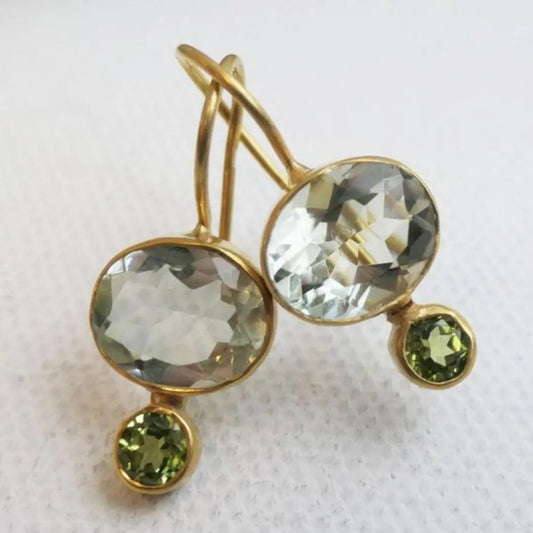 Orecchini vintage con cristallo verde e oro