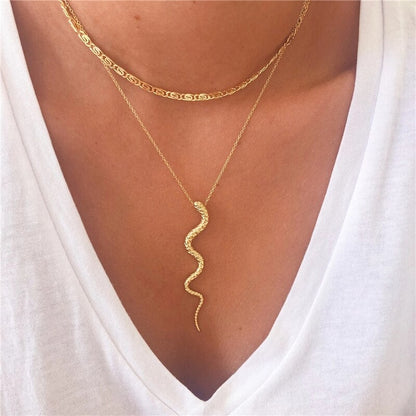 Collana con ciondolo a forma di serpente in argento sterling 925