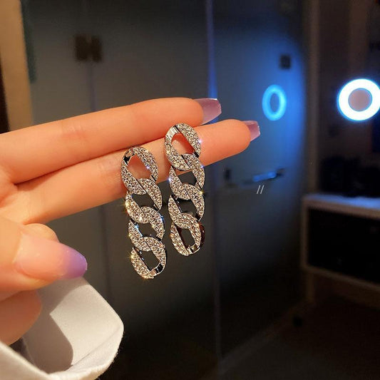 Orecchini di lusso con fiocchi in argento e zirconi
