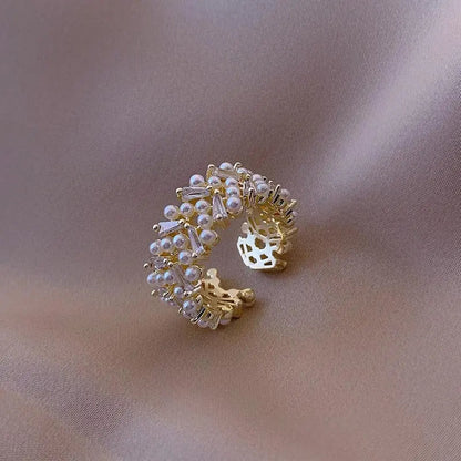 Anello di perle di lusso in oro