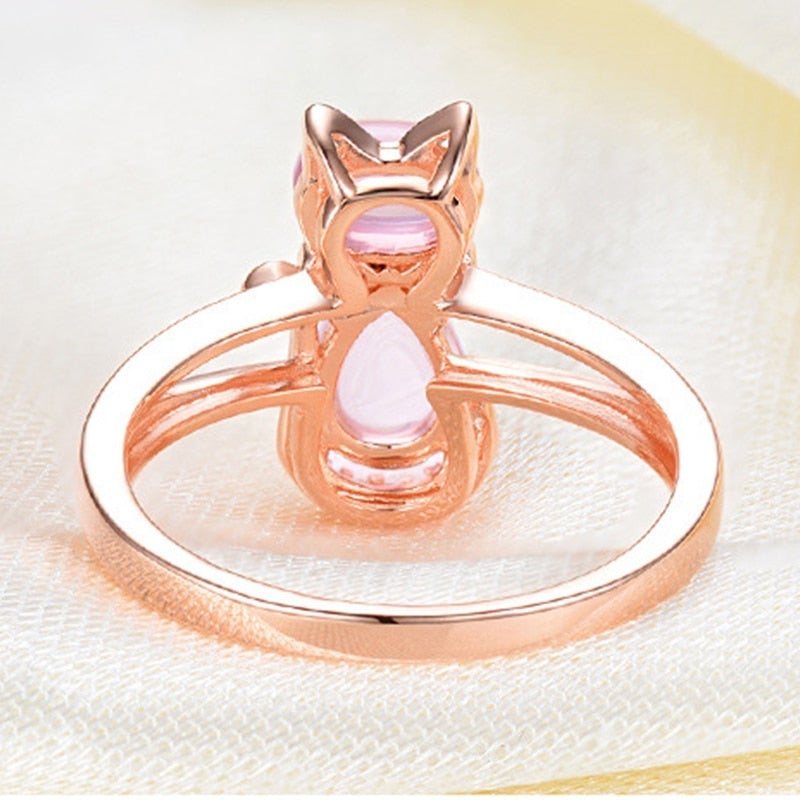 anello per gatto in oro rosa