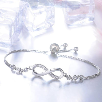 Bracciale Infinity Regolabile in Argento