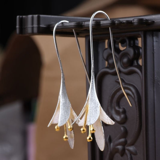 Orecchini a fiore in argento