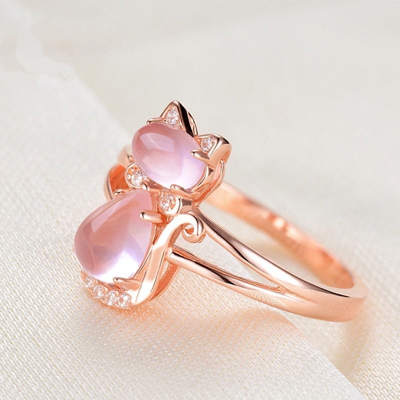 anello per gatto in oro rosa