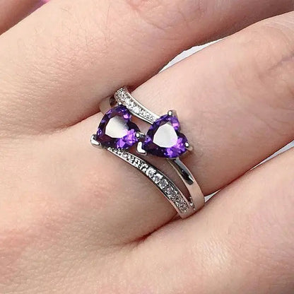 Anello elegante con cristallo viola in argento
