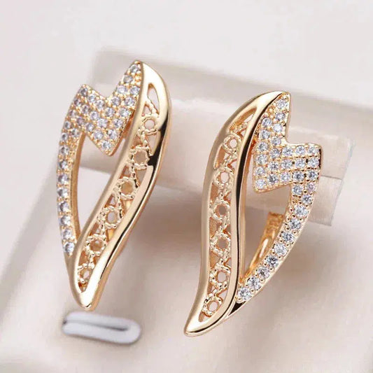 Orecchini eleganti con zirconia in oro