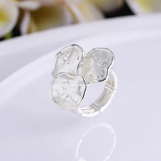 Anello di smalto rotondo classico