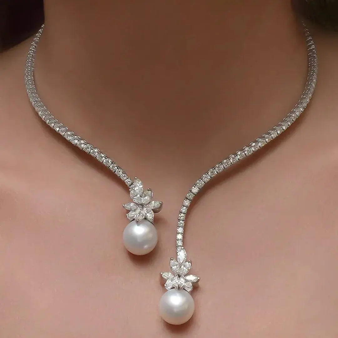 Collana lucida ed elegante con perle in argento sterling