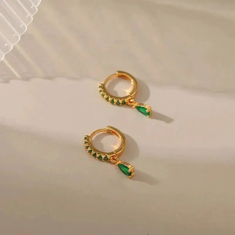 Orecchini in zirconia con smeraldo in oro