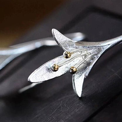 Orecchini a fiore in argento