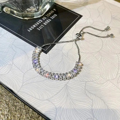 Bracciale regolabile con zirconi a cubo in oro e argento