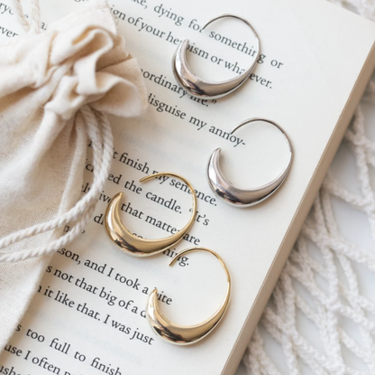 Orecchini di oro di lusso