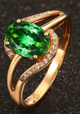Anello Vintage in Oro con Granato Cristallo Zirconia