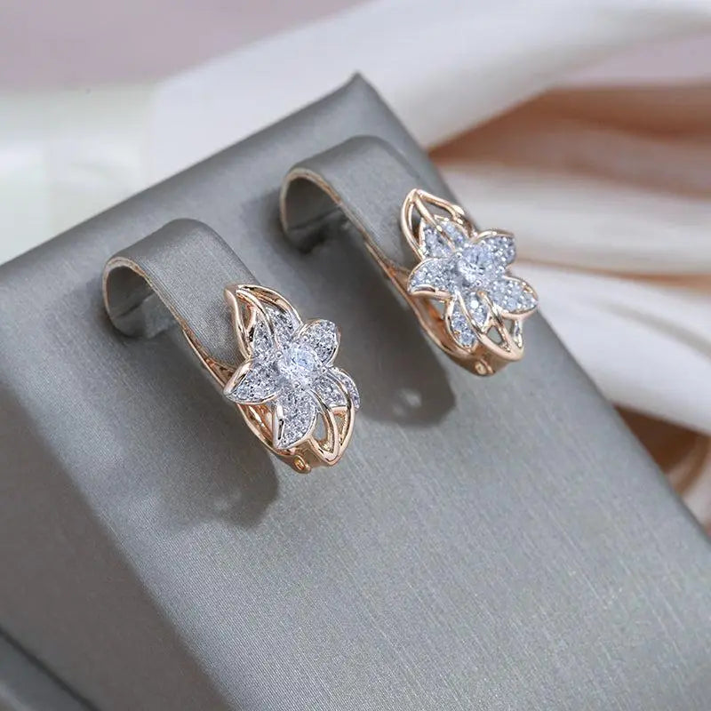 Orecchini eleganti in oro rosa e cristallo