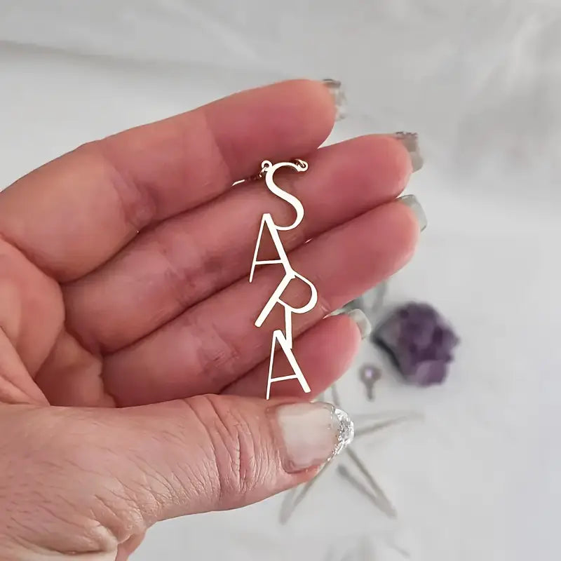 Collana con Nome Personalizzato con Lettere Verticali